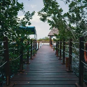 Bluebayou , Bacalar Mexico